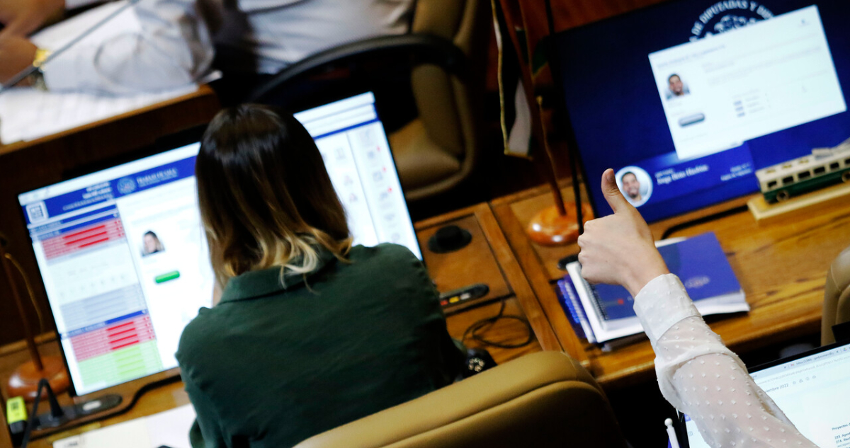 Cámara de Diputados despachó Ley Miscelánea de Educación que permitirá implementación de los SLEP