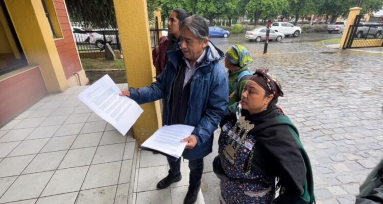 Machi entrega carta para evitar que sus hijos realicen el Servicio Militar