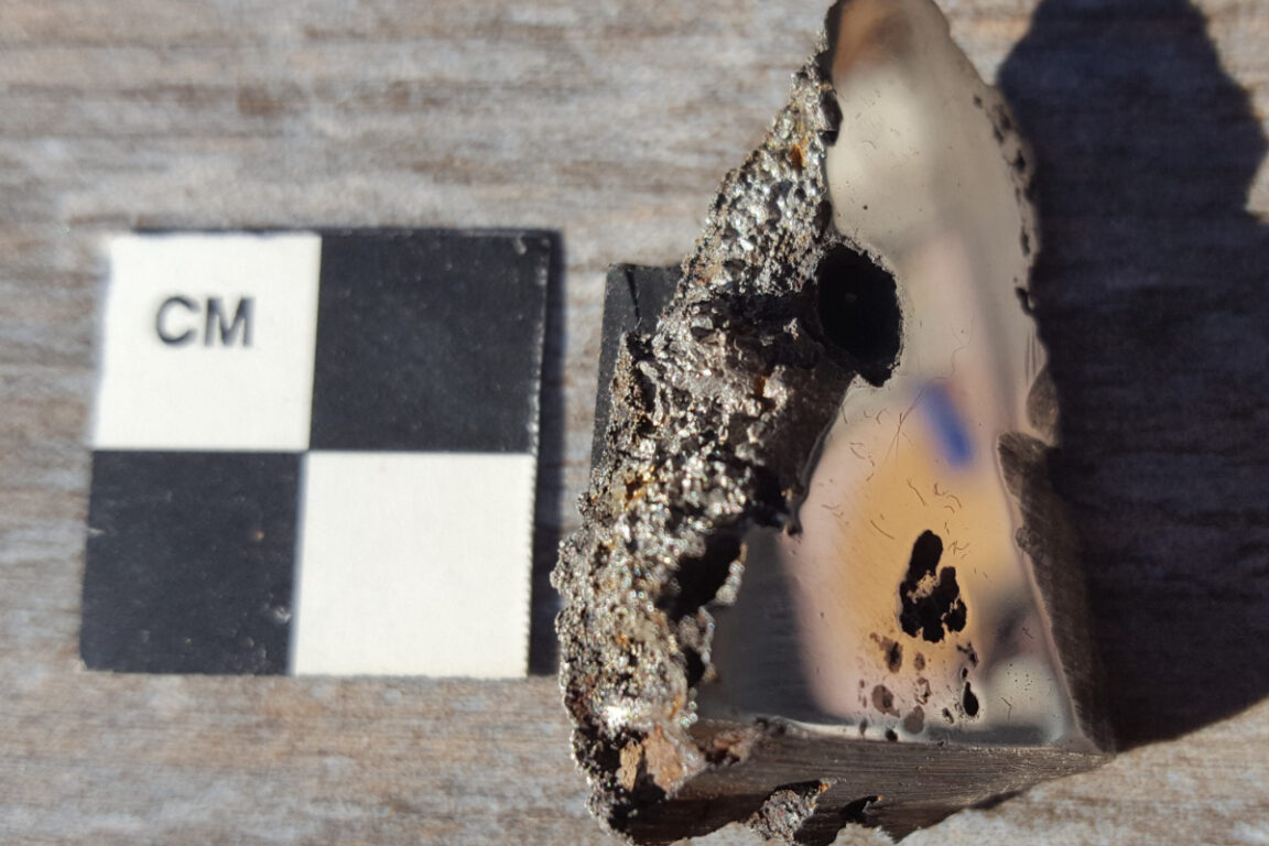 Minerales desconocidos en meteorito