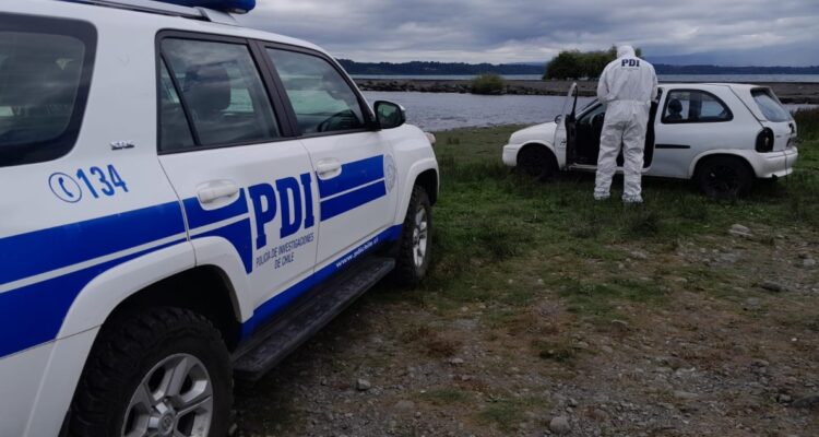 Muere hombre tras caer en su vehículo a río