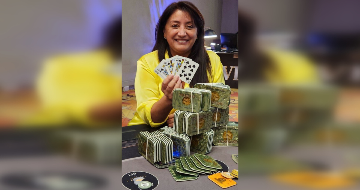 mujer casino Puerto Varas