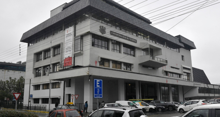 Municipalidad de Valdivia barcaza