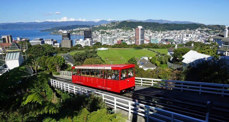 Gobierno de Nueva Zelanda reporta falta de trabajadores y abre la llave de las visas laborales