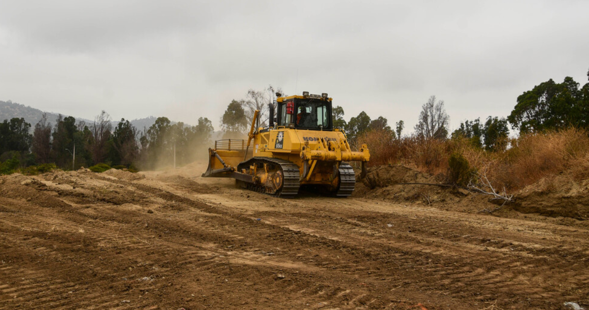 Obras de helipuerto en Quellón