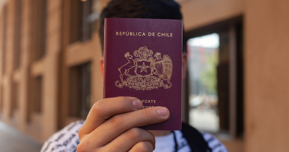 Embajada de EE.UU. y Cancillería de Chile informan que Programa Visa Waiver se mantendrá