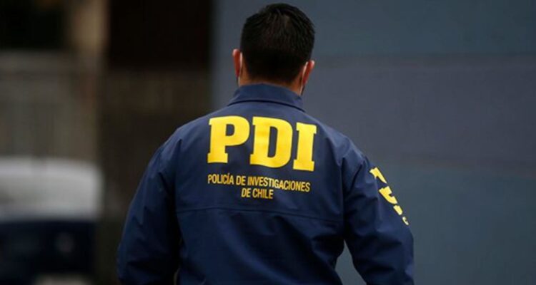 PDI investiga el hallazgo de un cadáver de adolescente en una piscina en Pinto