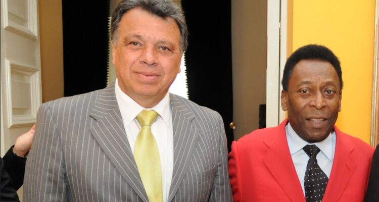 La amistad y el respeto marcaron la relación entre Pelé y Elías Figueroa