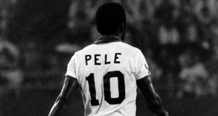 Santos FC decide mantener la camisa número 10 que inmortalizó Pelé