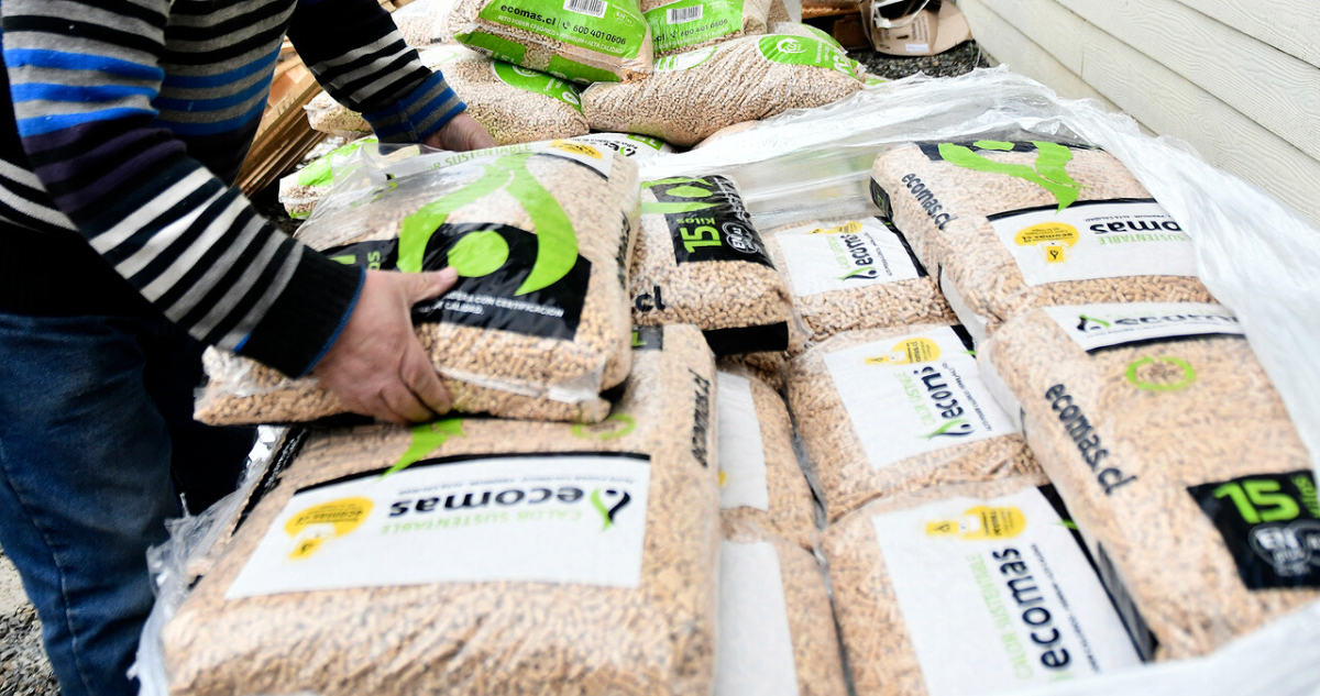 Gobierno inicia plan de abastecimiento de pellet en Los Ríos: consumidores piden subsidio
