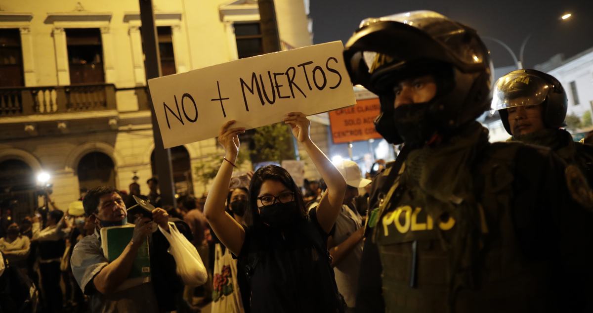Gobierno de Perú anuncia reparaciones para familiares muertos en protestas