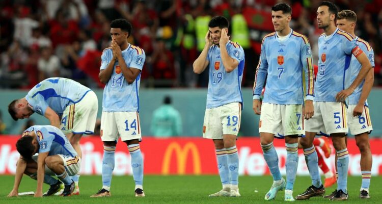 Prensa de España llora la eliminación de su selección en el Mundial 2022