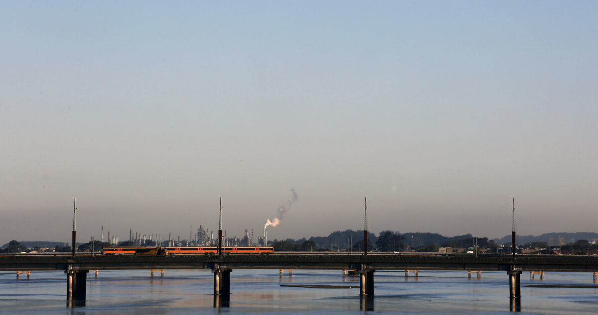 Cierran indefinidamente tránsito por Puente Ferroviario y revelan causa preliminar de la falla