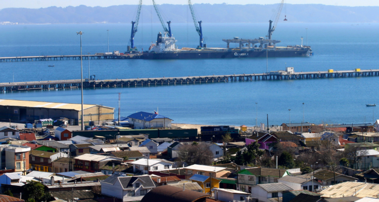 Puerto de Lirquén