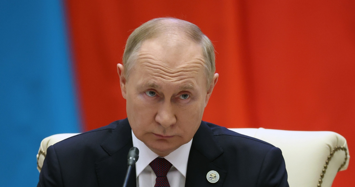 Putin firma ley que prohíbe propaganda