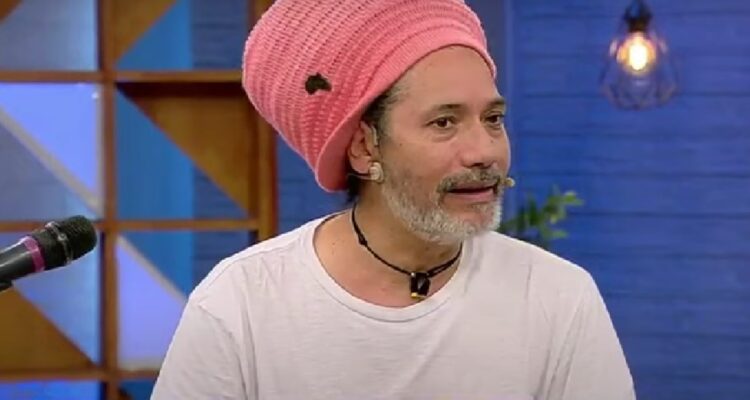 Quique Neira y dedicatoria