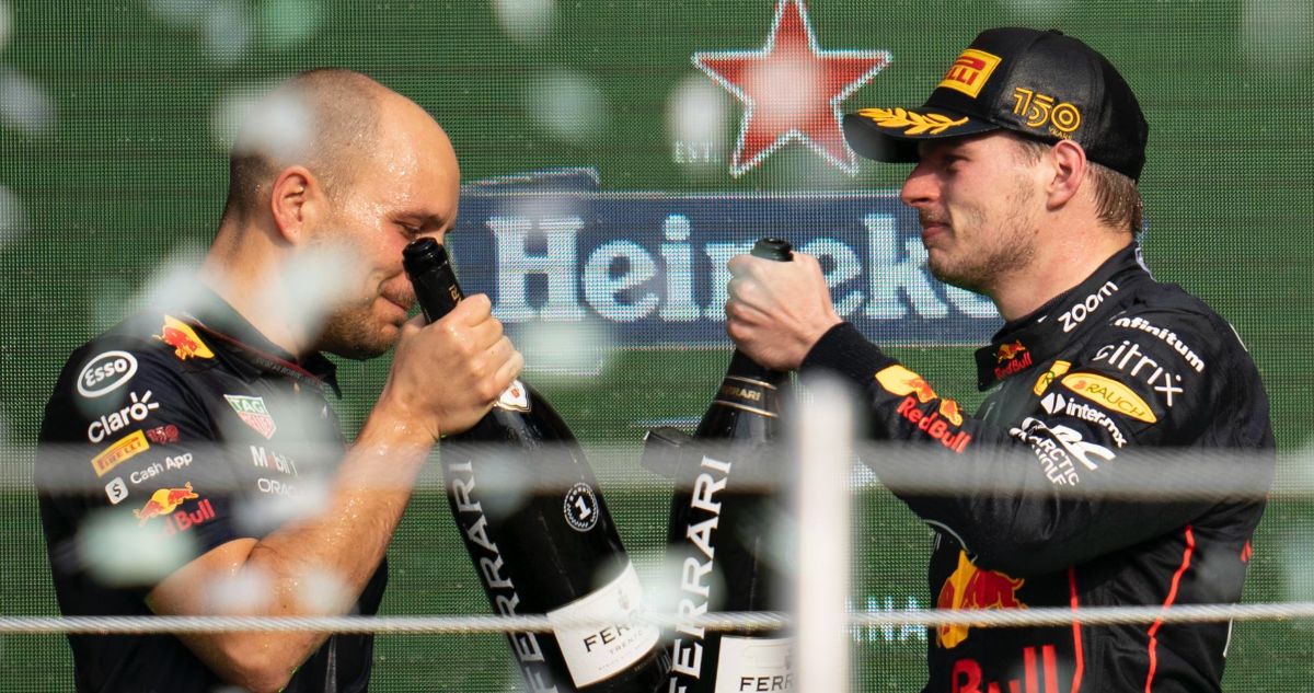 Fórmula 1: la burla navideña de Red Bull hacia Ferrari y Mercedes