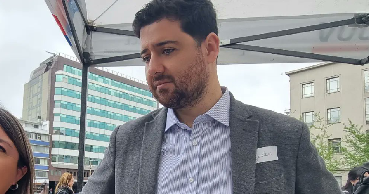 “Tenemos una sola línea en el gobierno”: piden renuncia a director de Injuv en Bío Bío por caso de VIF