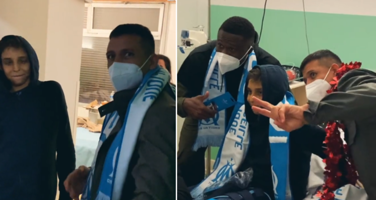 Alexis Sánchez junto a un grupo de cracks del Marsella, visitaron un hospital en víspera de navidad.