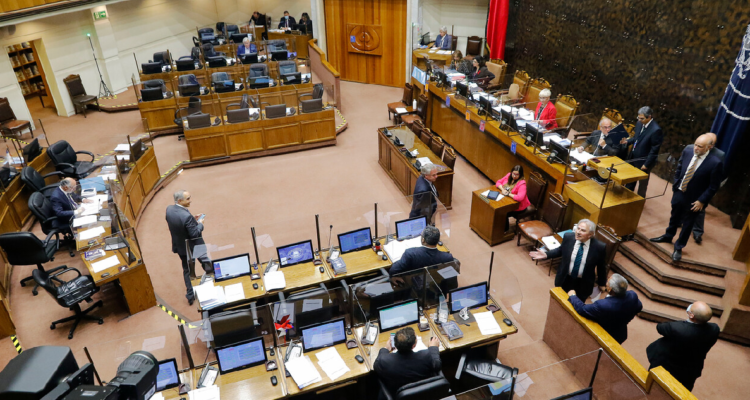 Fiscal Nacional: senadores critican a Corte Suprema por criterio en selección de candidatos