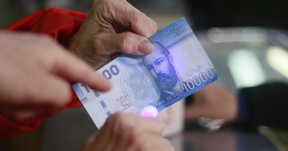 Sueldo mínimo aumentará a contar de este 1 de enero producto de la inflación