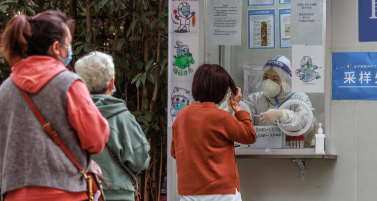 Pruebas PCR en China