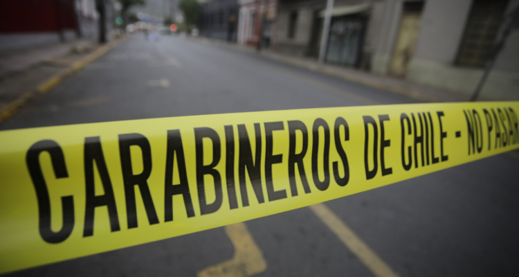 Zona de atropello cercada por Carabineros.