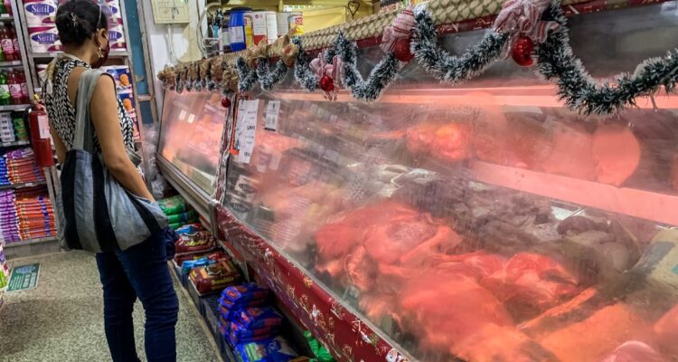 El salario mínimo en Venezuela es menor a lo que cuesta 1 kilo de carne