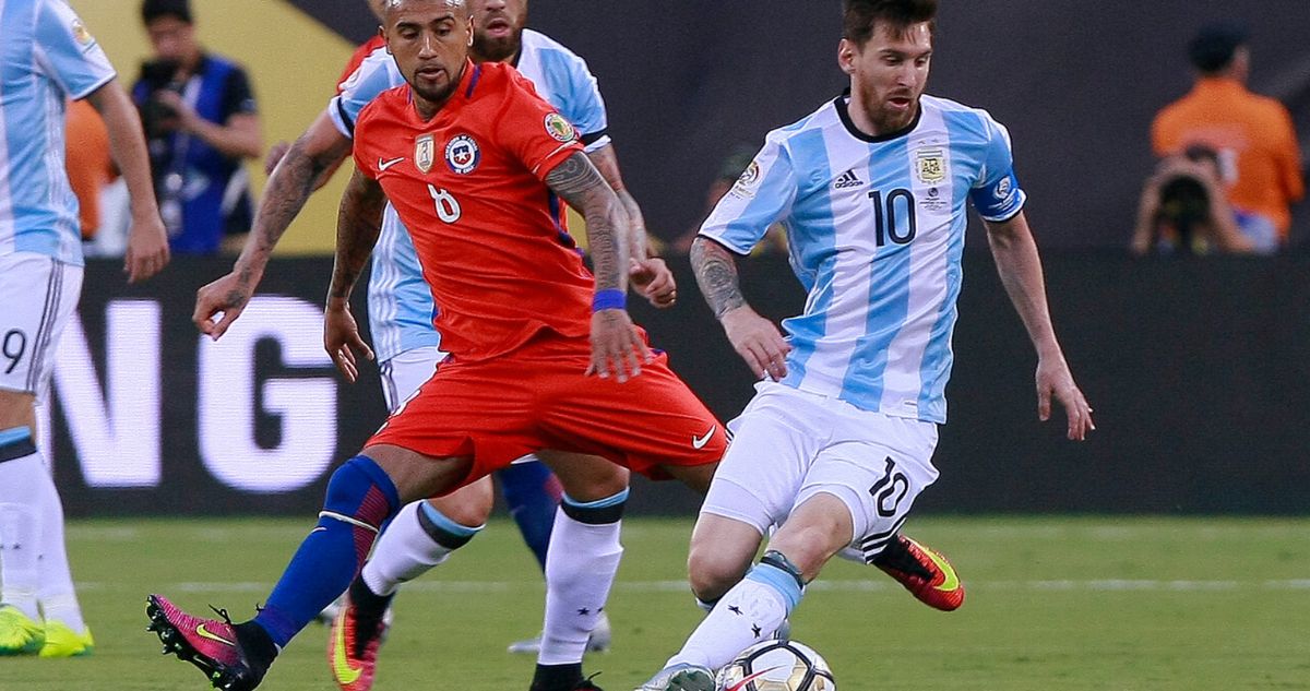 Arturo Vidal felicita a Argentina y Messi por el título del Mundial 2022
