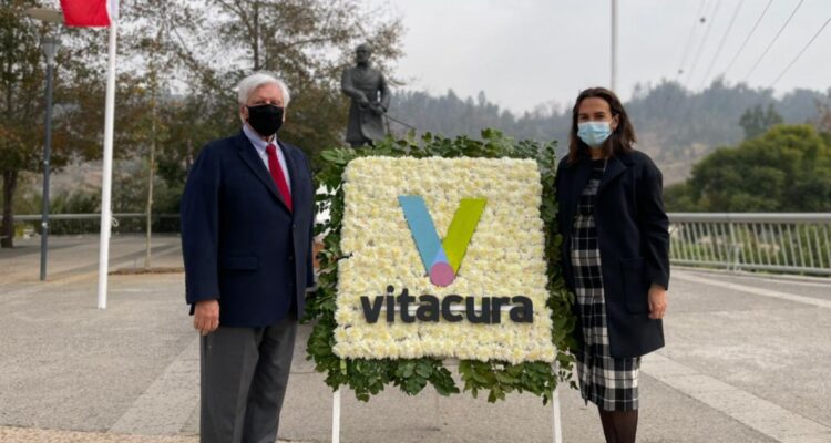 Vitacura se querella contra Torrealba y su círuclo de confianza