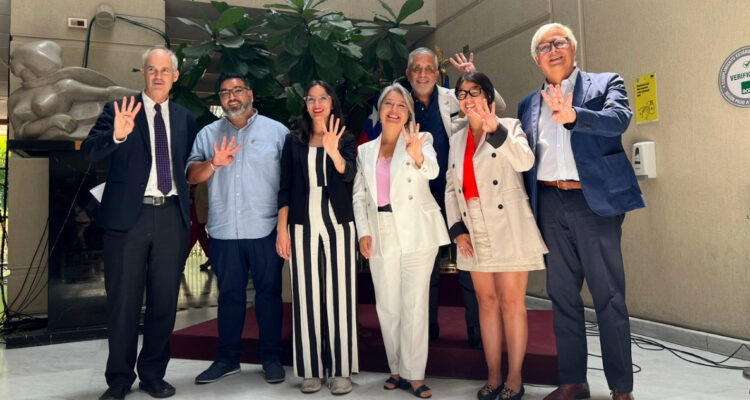 El proyecto de semana laboral de 40 Horas fue aprobado por Comisión de Trabajo y despachado al Senado