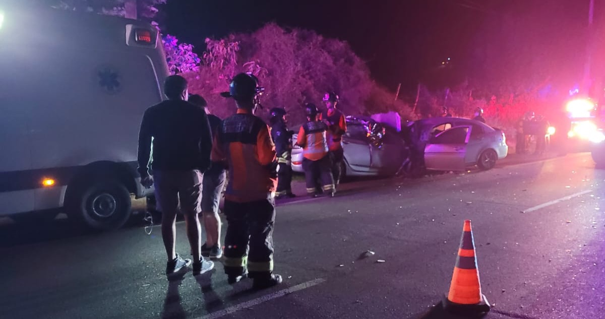 Colisión frontal a alta velocidad deja 8 muertos en La Serena: entre ellos un lactante y un niño