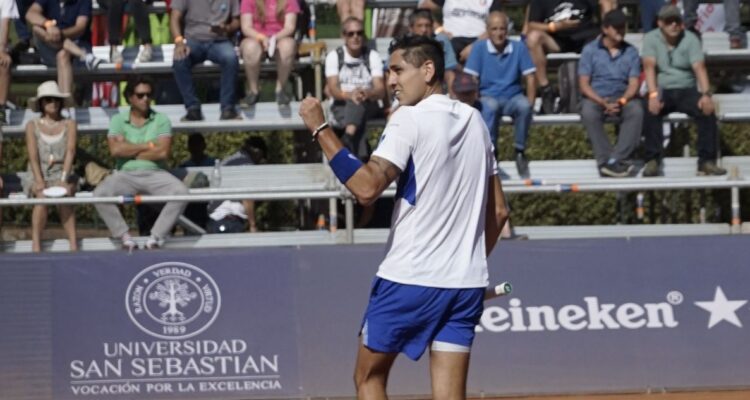 Alejandro Tabilo avanzó a cuartos de final del Challenger de Concepción.
