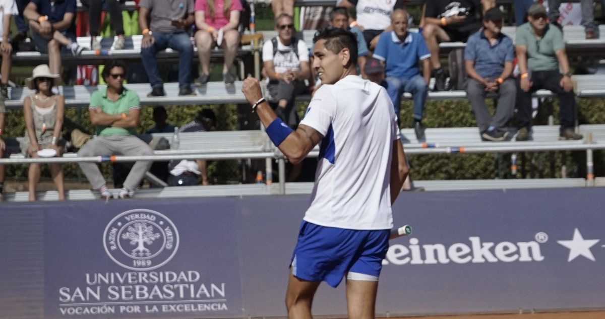 Alejandro Tabilo avanzó a cuartos de final del Challenger de Concepción.