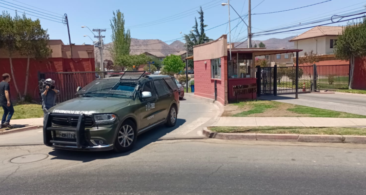 Allanamiento a casa de carabinero en Maipú