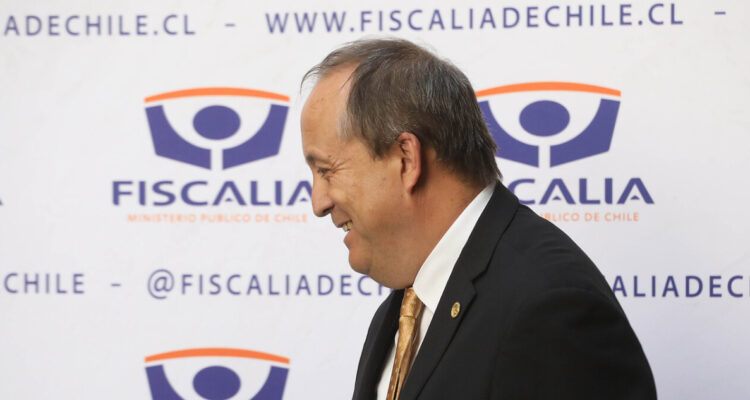 Valencia anuncia medidas para enfrentar amenazas contra fiscales, incluyendo jueces y autoridades