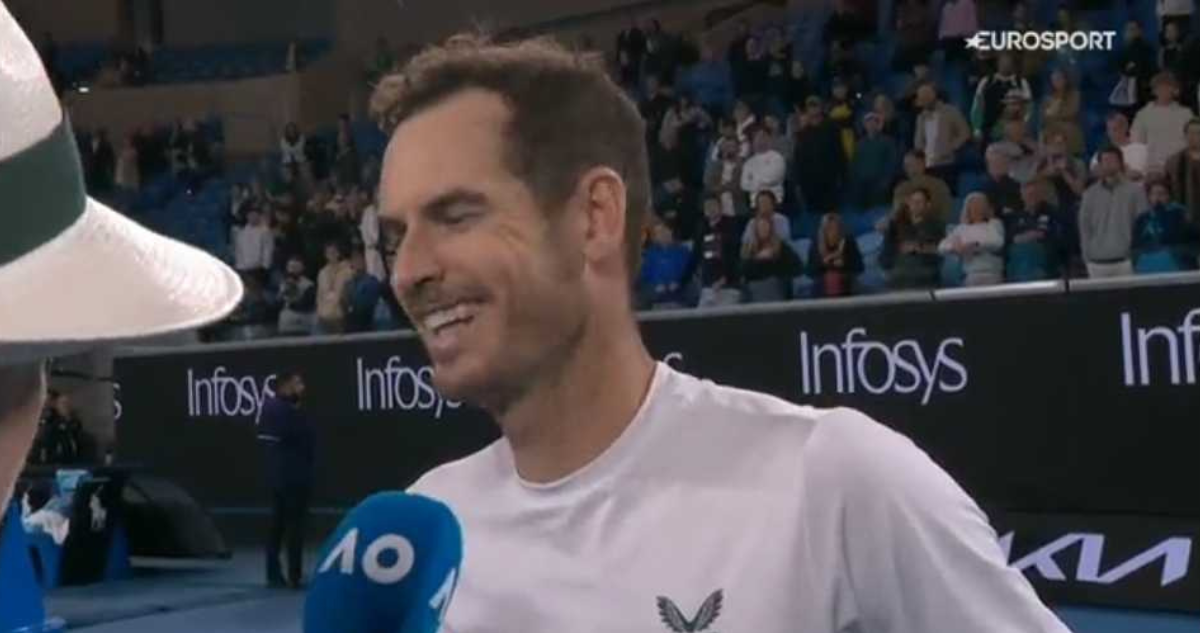 Andy Murray responde a confusa pregunta en el Abierto de Australia.