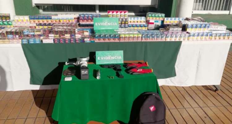 Dos detenidos tras asalto a local comercial en Santiago: se recuperó todo el botín