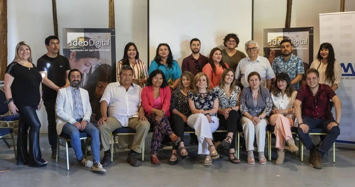 Para potenciar computación en escuelas: IdeoDigital capacita a más de 100 docentes de todo el país