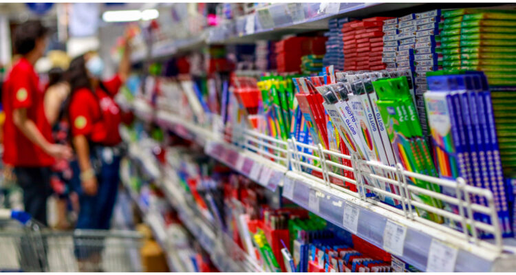 bono útiles escolares 2023