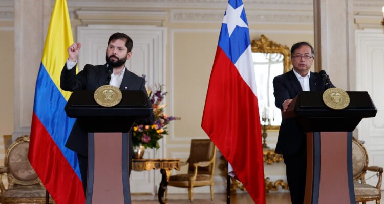 En horas previas de su arribo a Chile: Petro realizará viaje exprés a Venezuela a reunión con Maduro