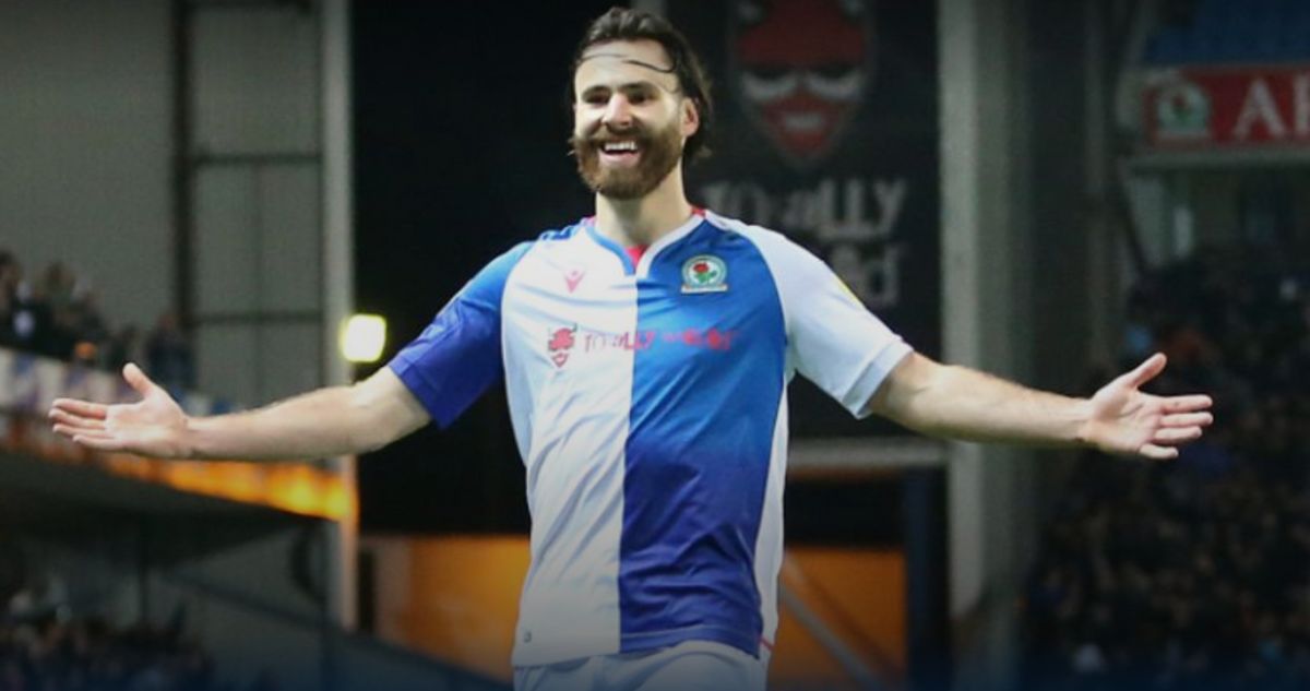 Ben Brereton aporta con asistencia en triunfo del Blackburn Rovers