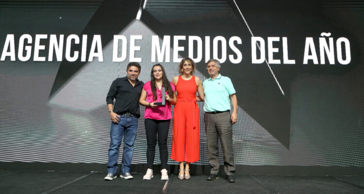 Briones&Asociados es reconocida como agencia de medios del año por Asociación Chilena de Publicidad