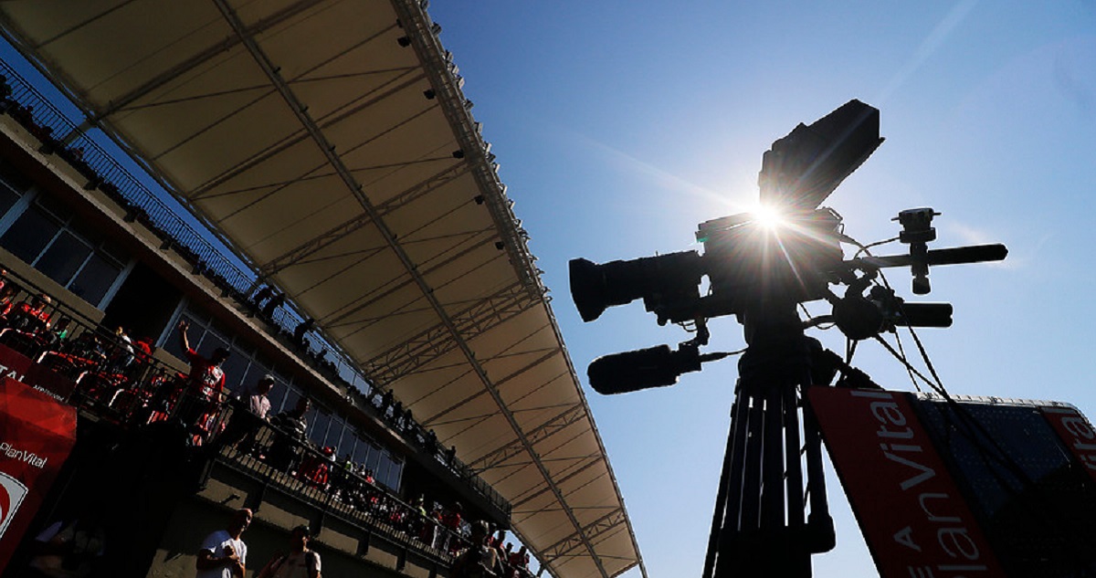 Canal 13 dará un partido a la semana del Campeonato Nacional