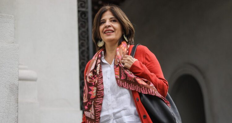 Exministra Marcela Ríos