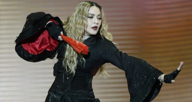 Cancelan biopic sobre Madonna con Julia Garner como protagonista a días de anunciar gira mundial