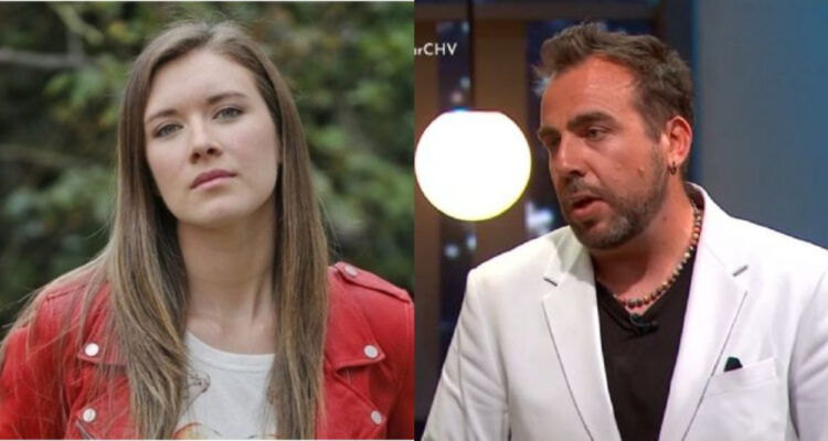 Carla Jara mira seria hacia la cámara. A su lado, Francisco Kaminski hablando en Podemos Hablar. El animador reveló que su esposa sufrió la pérdida de su embarazo