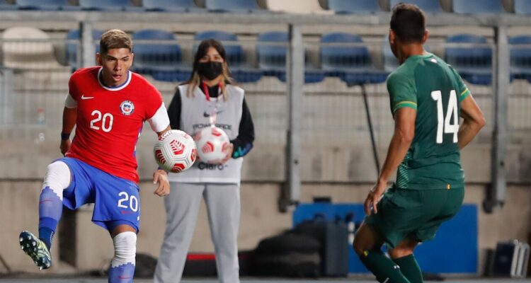 Carlos Palacios a un paso de Colo Colo