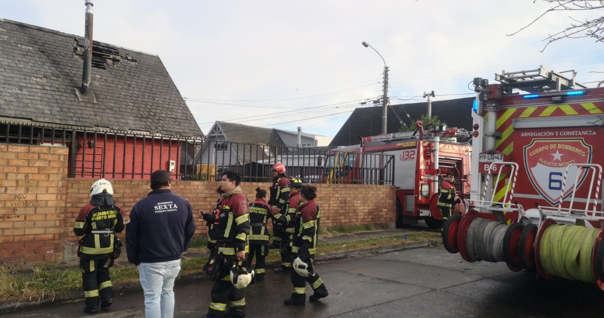 Un muerto y dos lesionados deja incendio en Puerto Montt