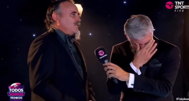 Chascarro monumental: Manuel de Tezanos confunde al “Flaco” con el “Indio” de Dinamita Show