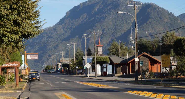 Municipio de Panguipulli anuncia instalación de cámaras de seguridad en Coñaripe
